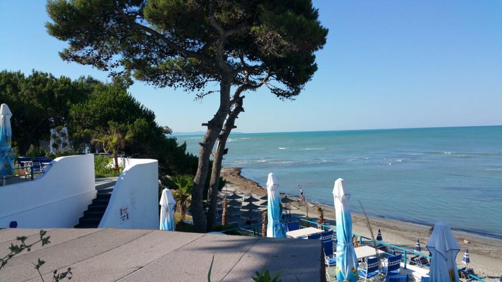 Laura'S Home Durrës 外观 照片