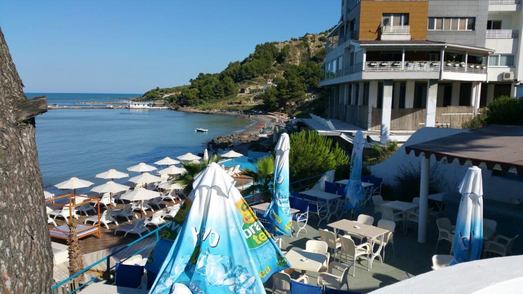Laura'S Home Durrës 外观 照片